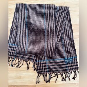 Christian Dior Unisex Brown Houndstooth Cashluxe 100% Acrylic Scarf with Fringe